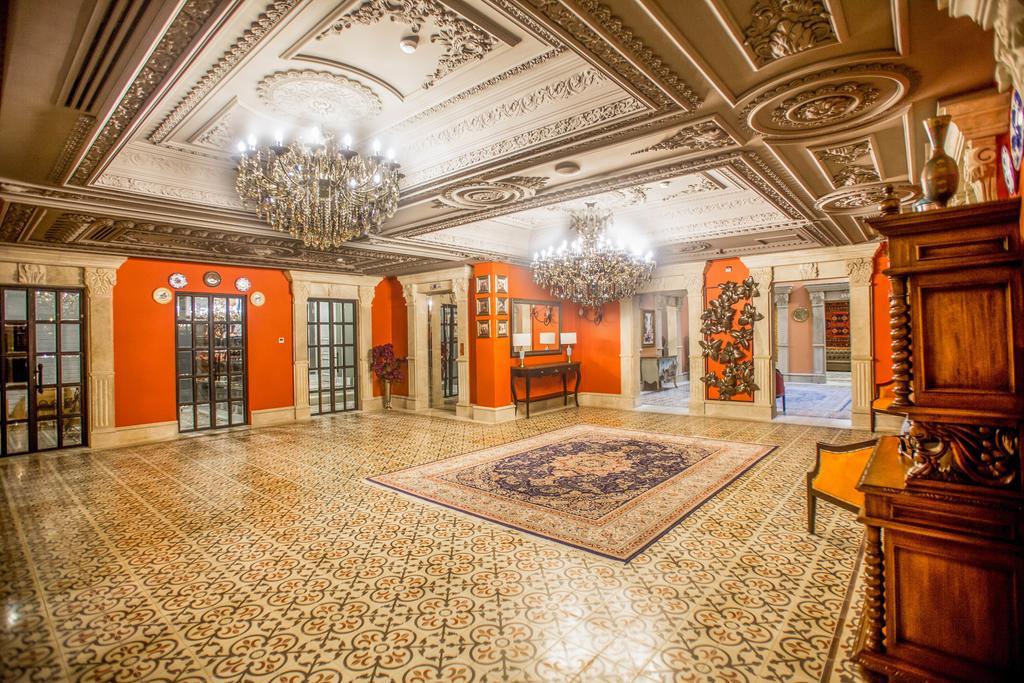 แซฟไฟร์ บายิล Hotel บากู ภายนอก รูปภาพ