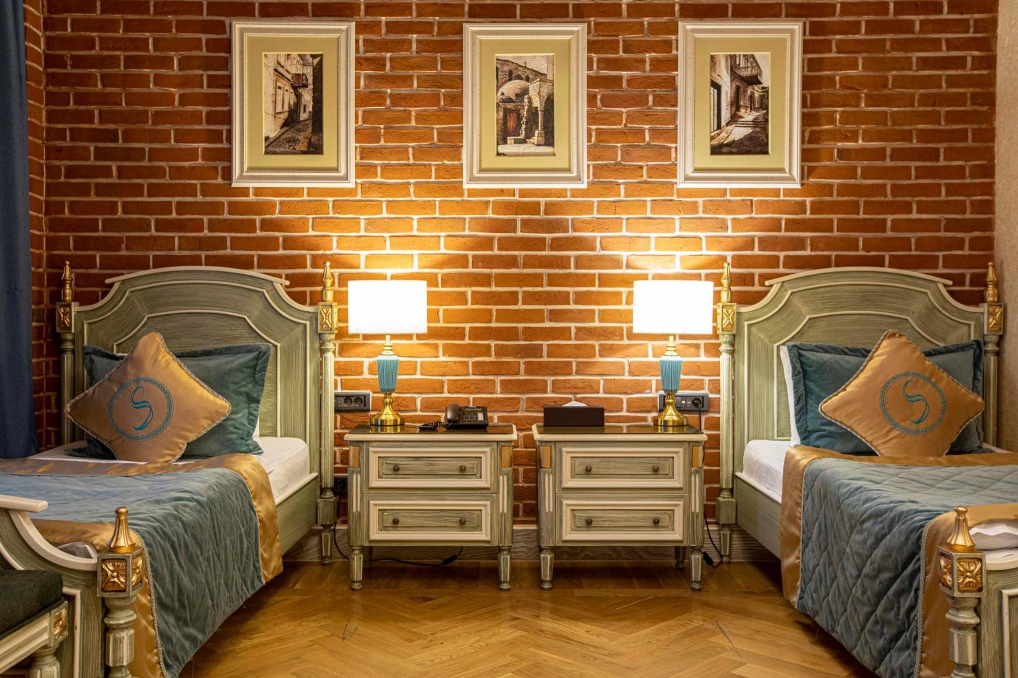 แซฟไฟร์ บายิล Hotel บากู ภายนอก รูปภาพ